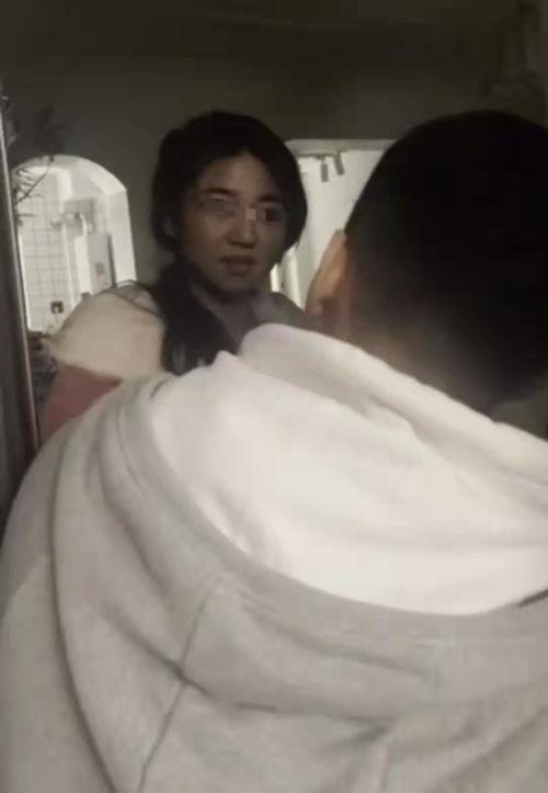 搞笑吃瓜男士视频大全,笑料横生！搞笑吃瓜男士视频大盘点