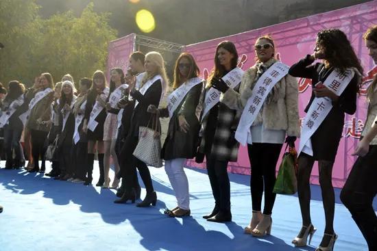 趣味吃瓜比赛视频直播,趣味吃瓜大赛，笑料横飞，精彩瞬间大盘点！